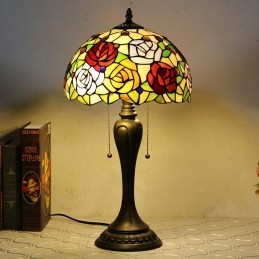12 tuuman Tiffany-tyylinen...