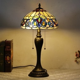 12 tuuman Tiffany-tyylinen...