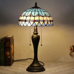 12 tuuman Tiffany-tyylinen...