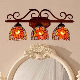 Tiffany-tyylinen...