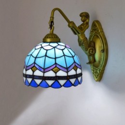 Tiffany-tyylinen...