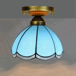 Tiffany-tyylinen...