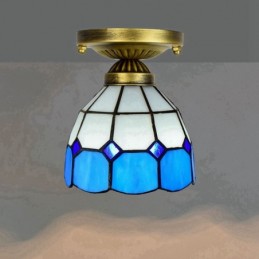 Tiffany-tyylinen...