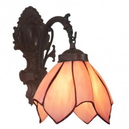 Tiffany-tyylinen...