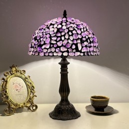 Tiffany-tyylinen...