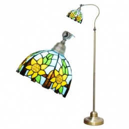 Tiffany-tyylinen...