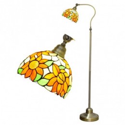 Tiffany-tyylinen...