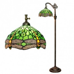 Tiffany-tyylinen...