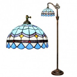 Tiffany-tyylinen...