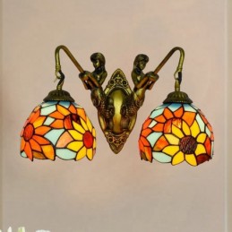 Tiffany-tyylinen...