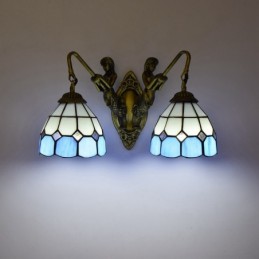 Tiffany-tyylinen...